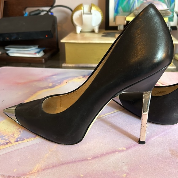Michael Kors, Size 7 Black w Silver toe, silver heel - Picture 6 of 11